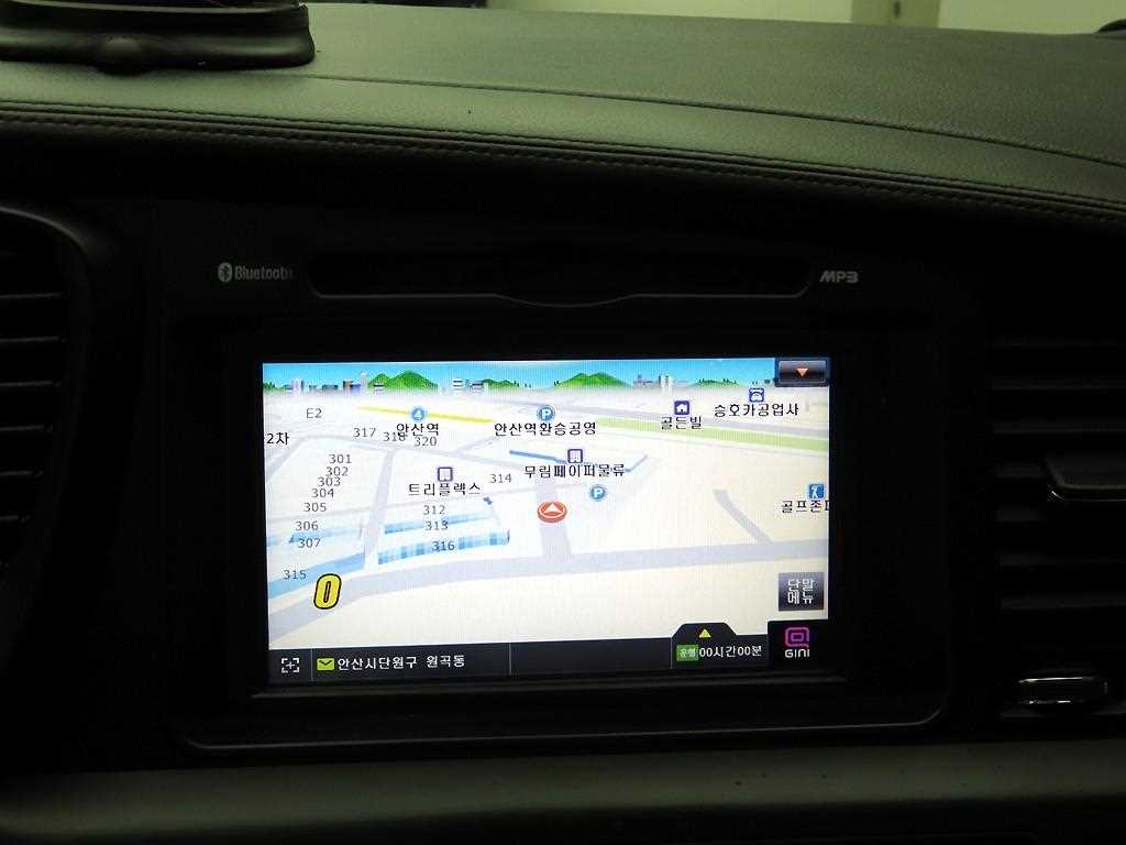 KIA K5 - Vista 9