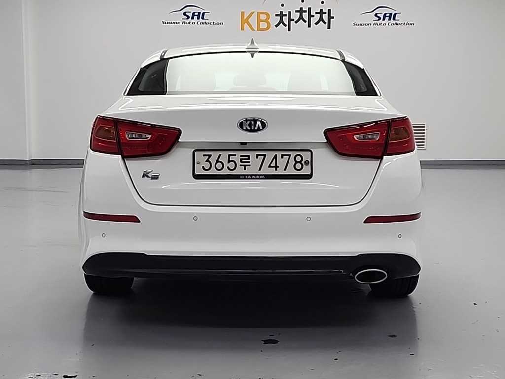 KIA K5 - Vista 3