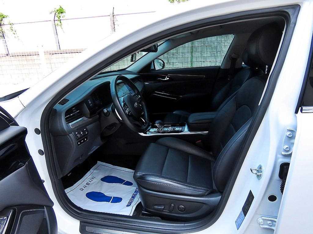 KIA K7 - Vista 5