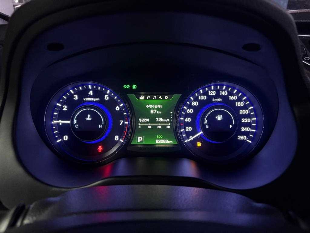 HYUNDAI Grandeur - Vista 5