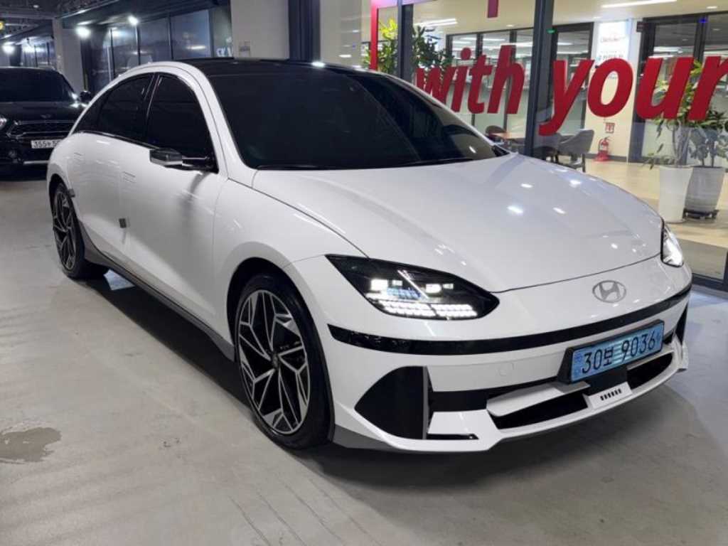 HYUNDAI Ioniq 6 - Vista 2