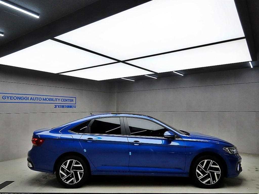 Volkswagen Jetta - Vista 2