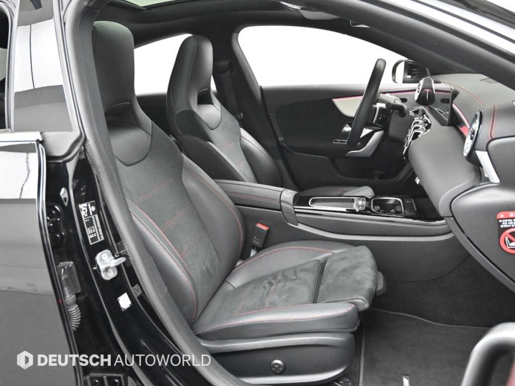 Mercedes Benz CLA Class - Vista 10