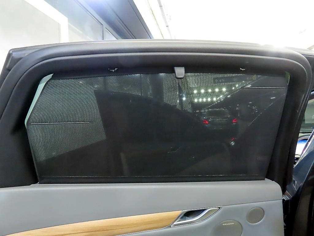 Genesis G80 2025 Verde - Importación desde Corea - HF Imports Iquique - Foto 16