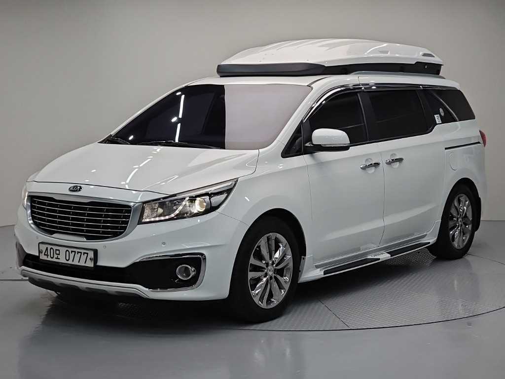 KIA Carnival 2016 Blanco - Importación desde Corea - HF Imports Iquique - Foto 1