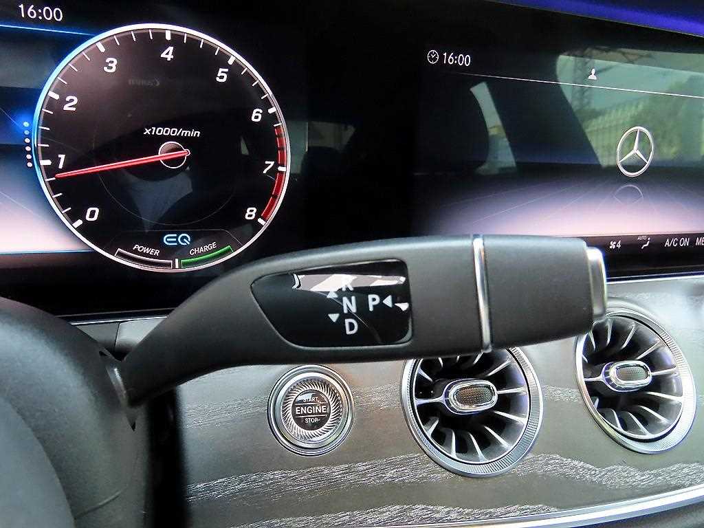 Mercedes Benz CLS Class - Vista 11