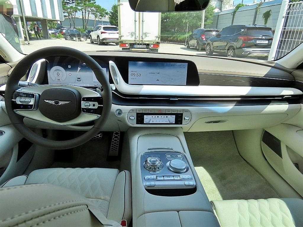 Genesis G90 - Vista 7