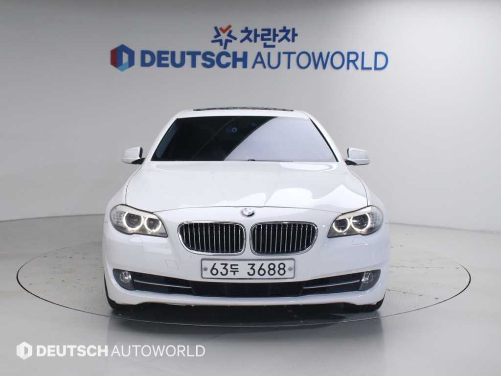 BMW 5 Series - Vista 3