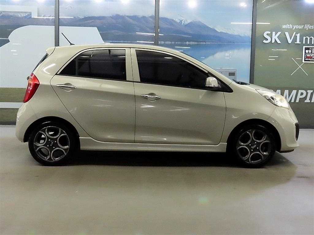 KIA Morning - Vista 3
