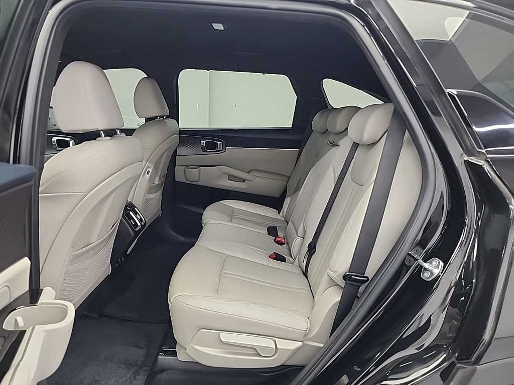 KIA Sorento - Vista 12