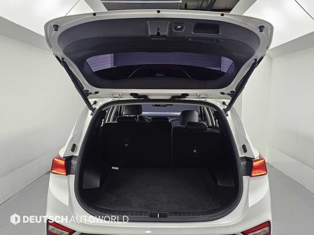 HYUNDAI Santa Fe - Vista 5