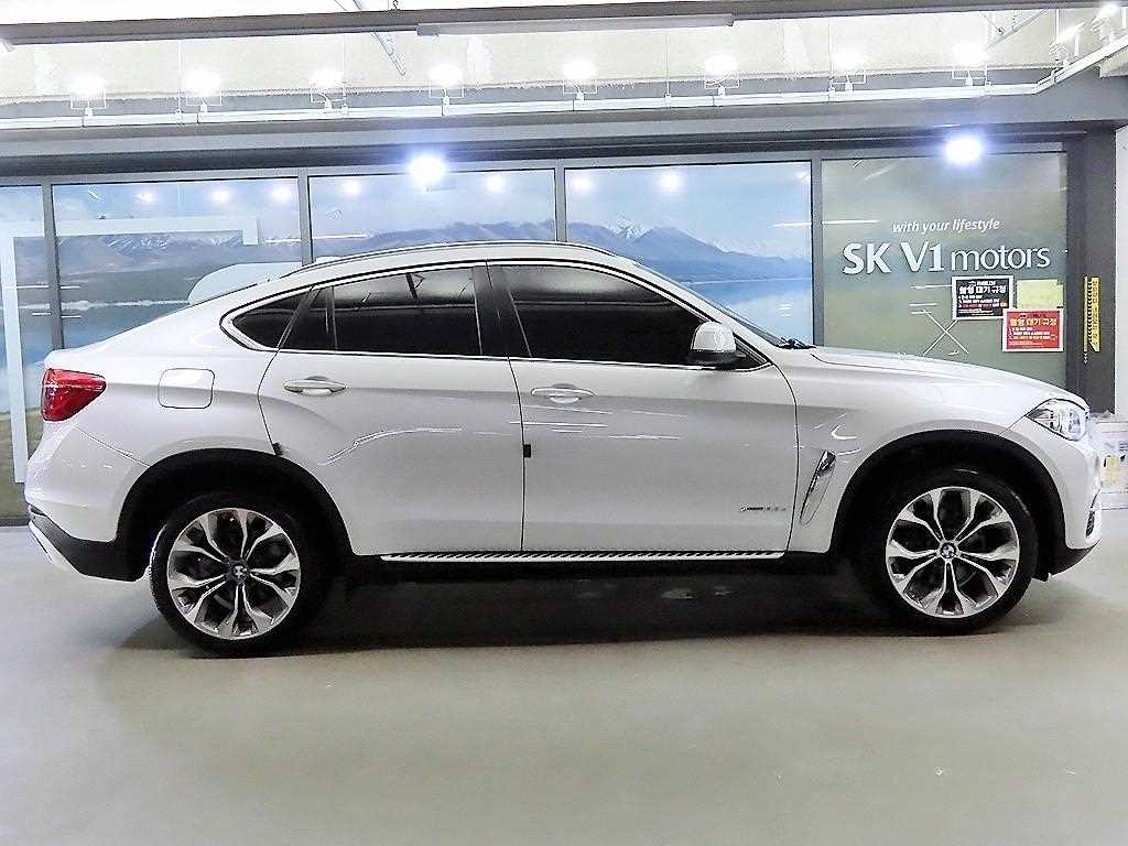 BMW X6 - Vista 3