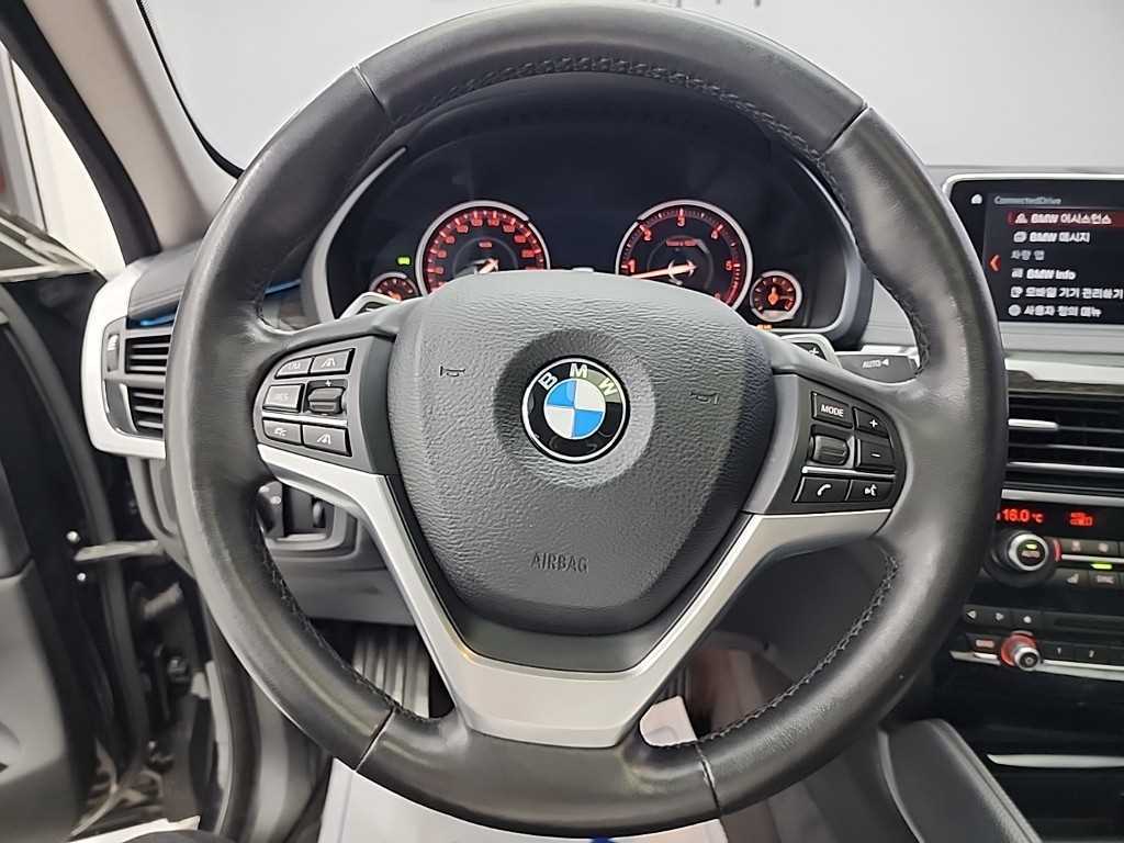 BMW X6 - Vista 9
