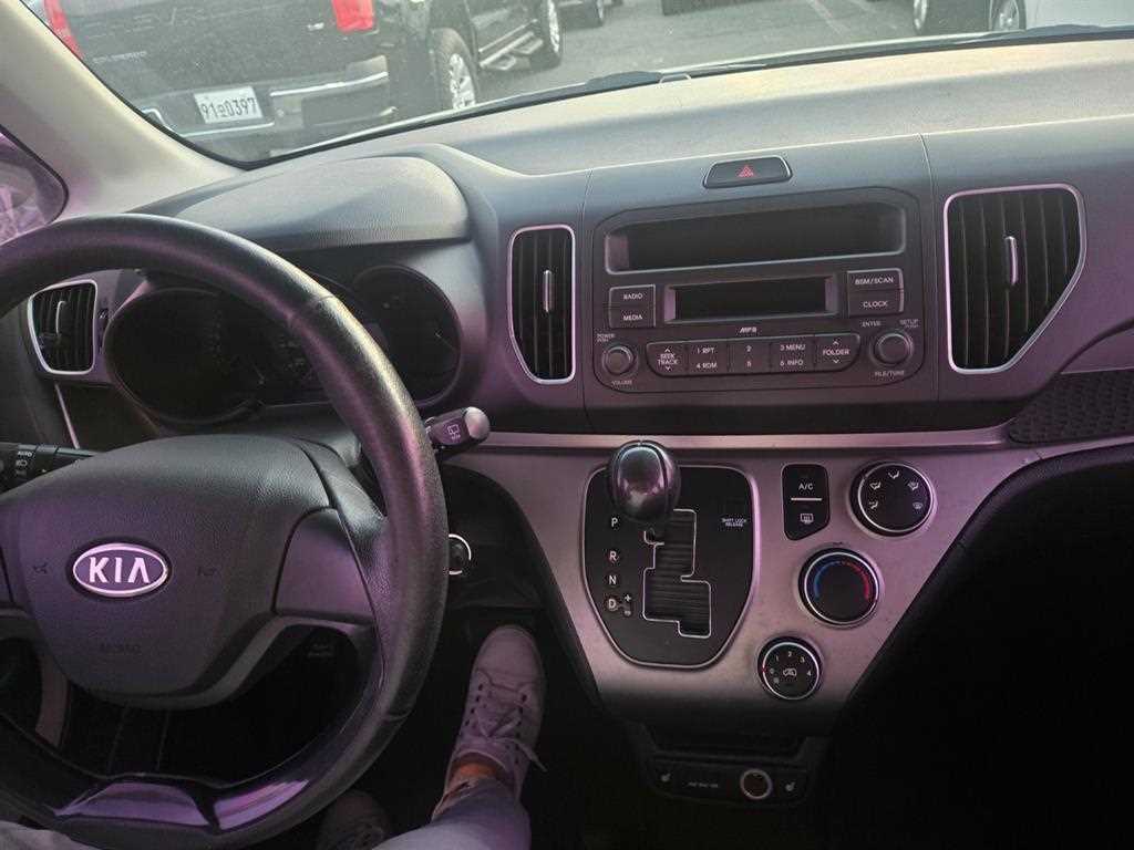 KIA Ray - Vista 6