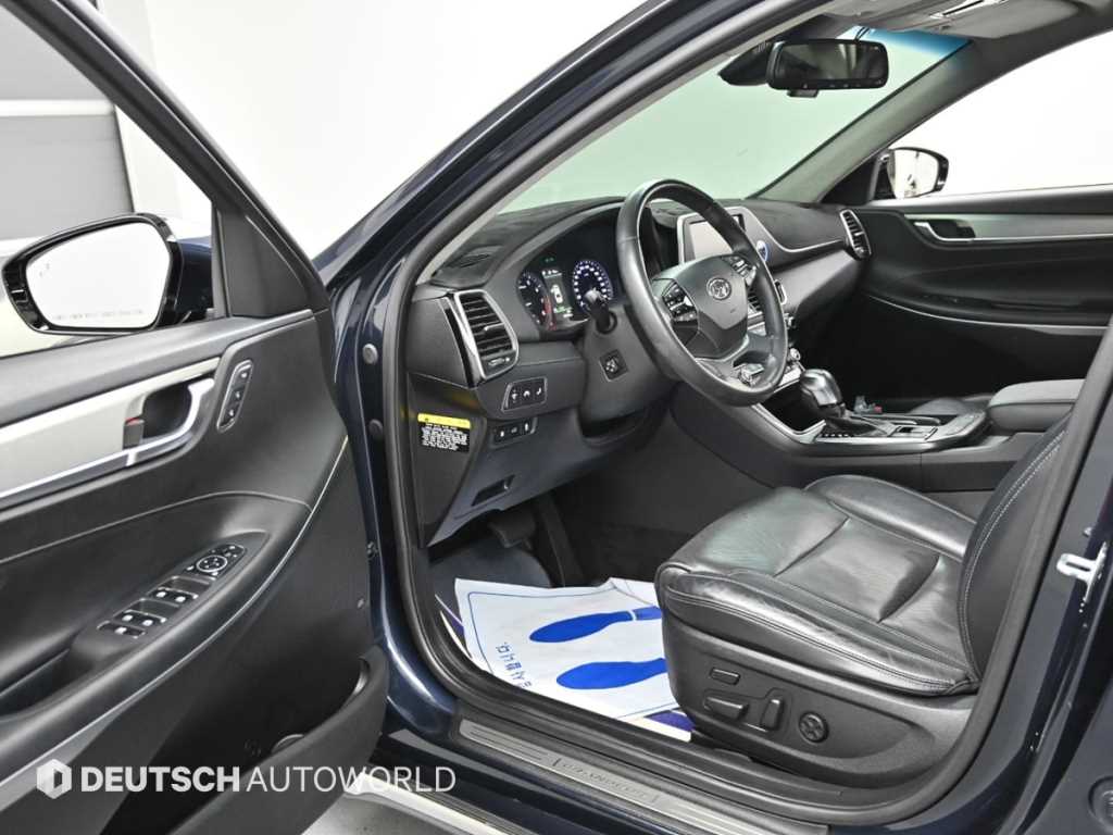 HYUNDAI Grandeur - Vista 10
