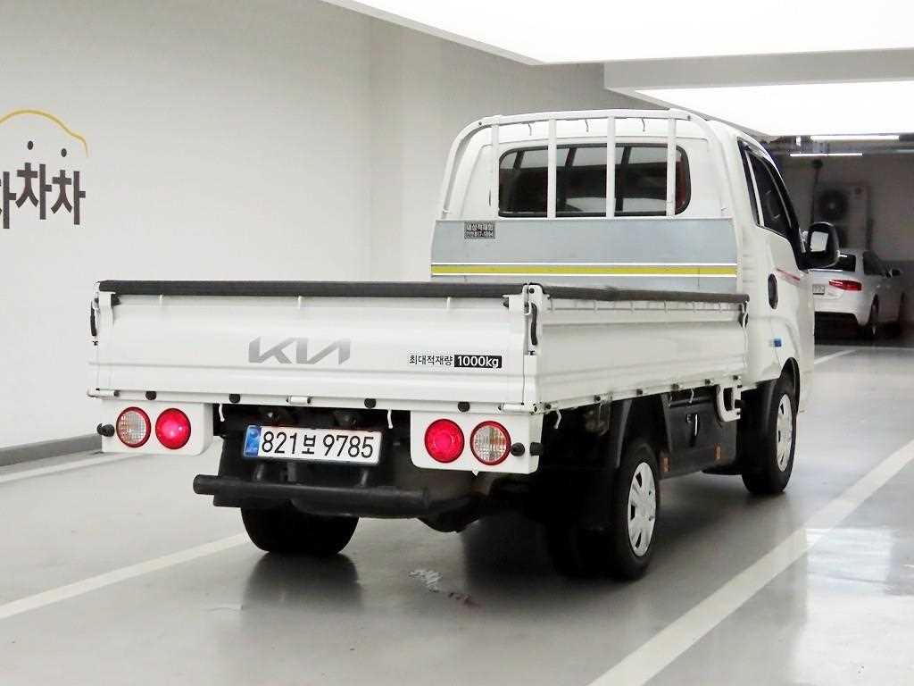 Small Truck Cargo (small) - Vista 4