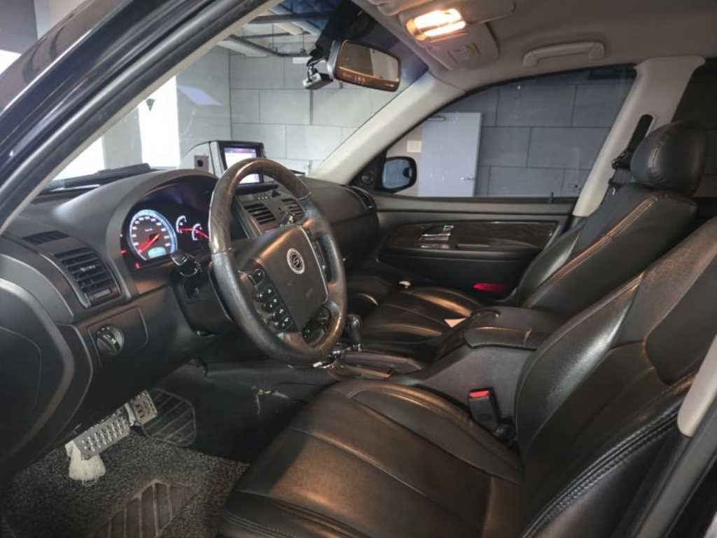 Ssangyong Rexton - Vista 11