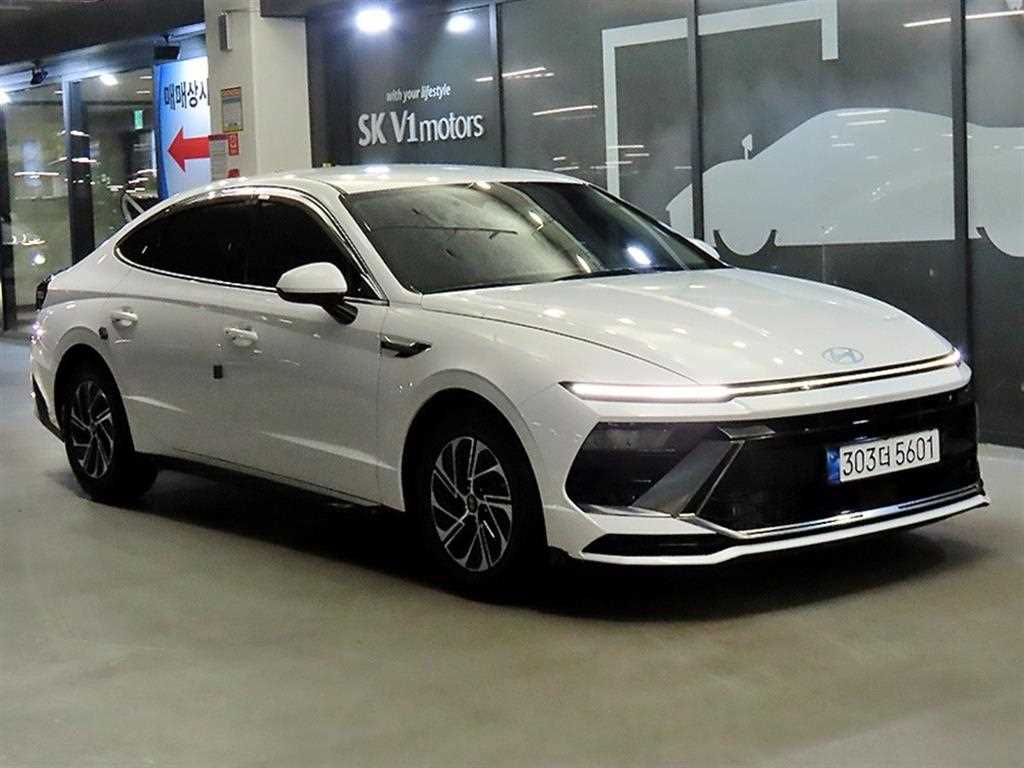 HYUNDAI Sonata 2024 Blanco - Importación desde Corea - HF Imports Iquique - Foto 1