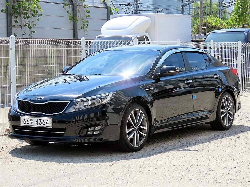 KIA K5 - Vista 2