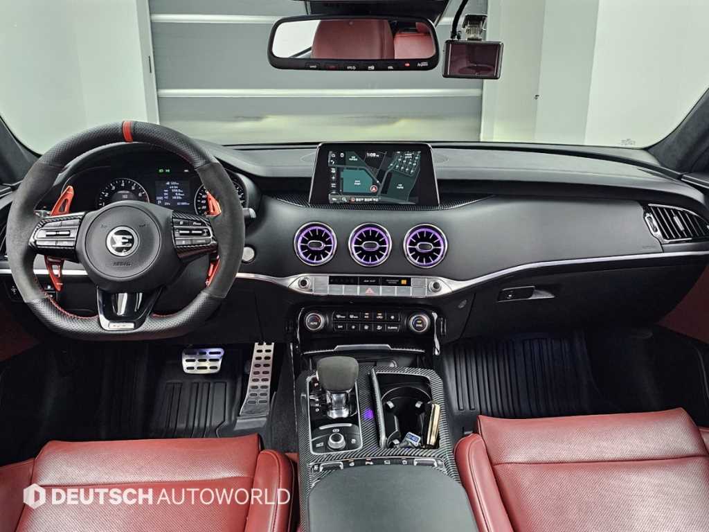 KIA Stinger - Vista 7