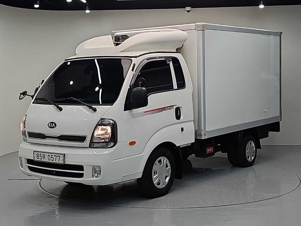 Small Truck Top_Frozen Top 2020 Blanco - Importación desde Corea - HF Imports Iquique - Foto 1