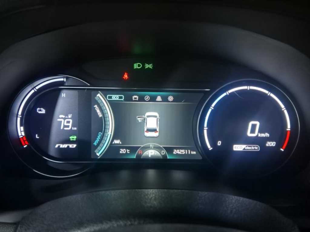 KIA Niro - Vista 12