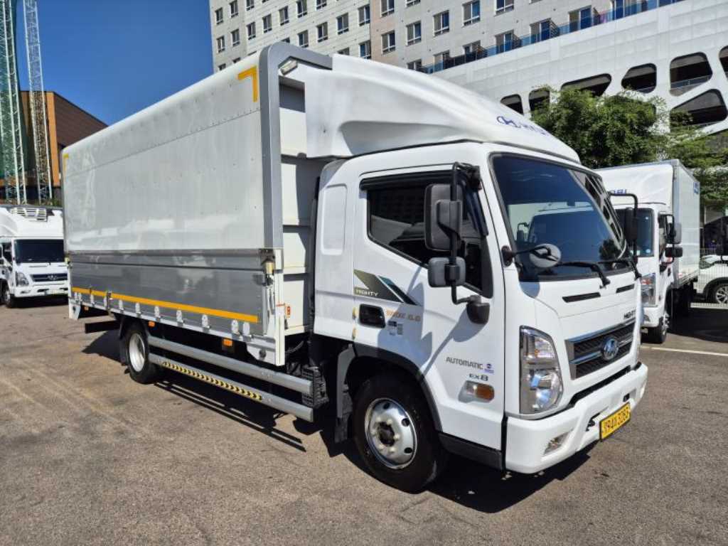medium and large cargo truck 2022 Blanco - Importación desde Corea - HF Imports Iquique - Foto 1