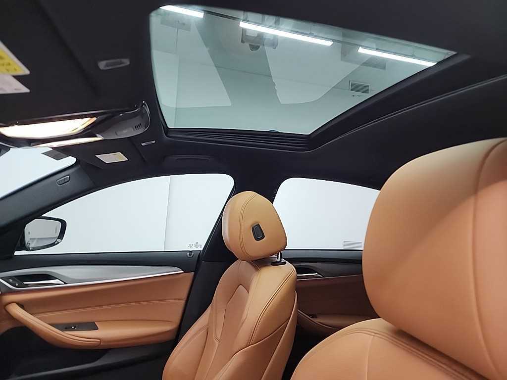 BMW 5 Series 2017 Gris - Importación desde Corea - HF Imports Iquique - Foto 14