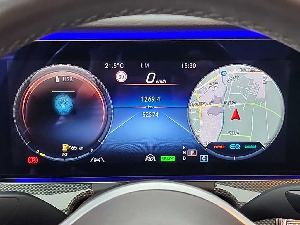 Mercedes Benz CLS Class - Vista 6