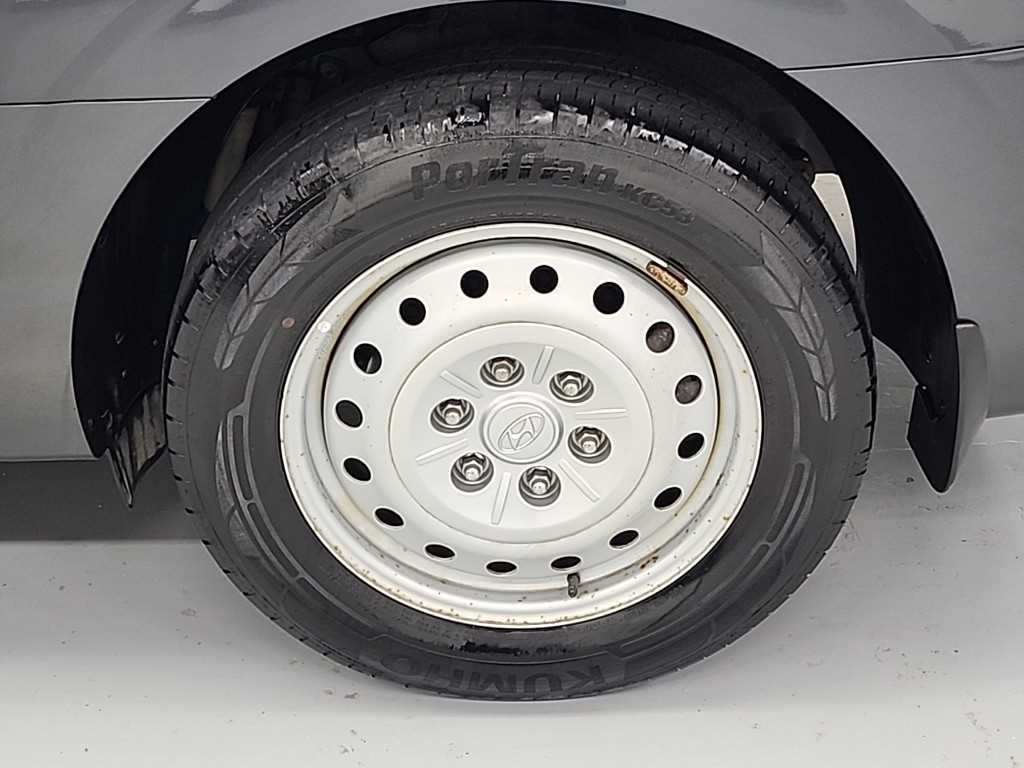 HYUNDAI Staria 2022 Gris - Importación desde Corea - HF Imports Iquique - Foto 18