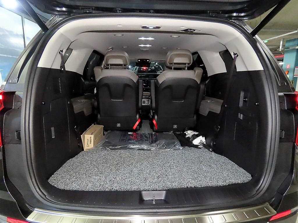 KIA Carnival 2026 Gris - Importación desde Corea - HF Imports Iquique - Foto 15