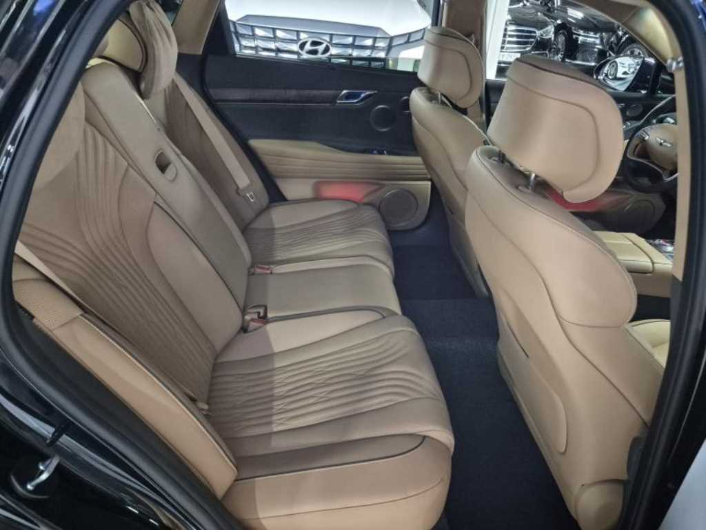 Genesis G80 - Vista 7