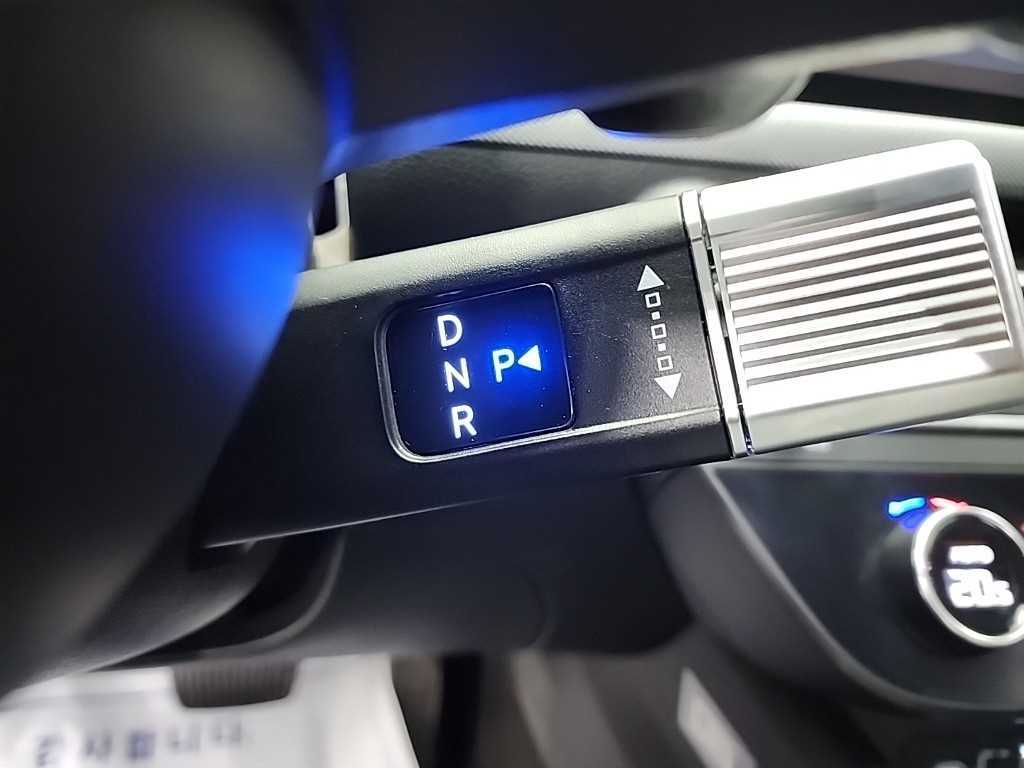 HYUNDAI Sonata - Vista 8