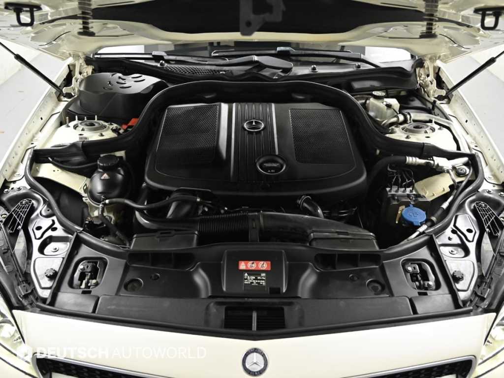 Mercedes Benz CLS Class - Vista 6