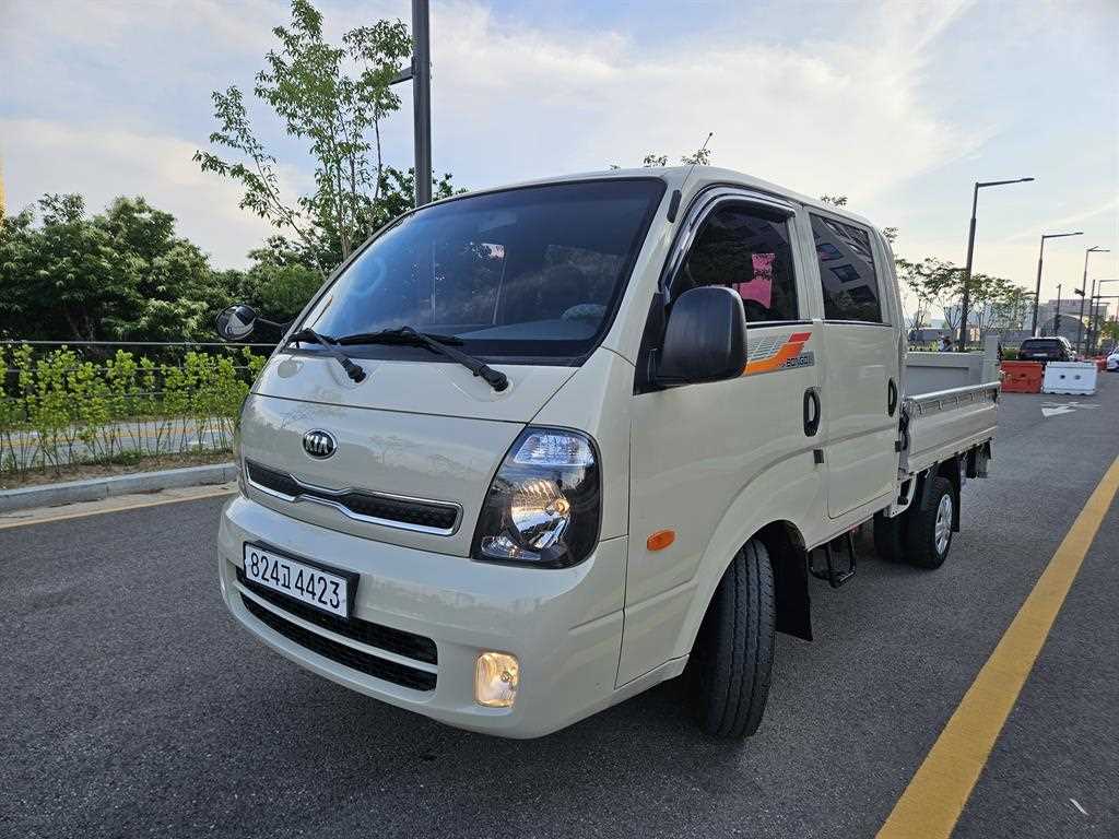 Small Truck Top_Powergate 2019 Café - Importación desde Corea - HF Imports Iquique - Foto 1