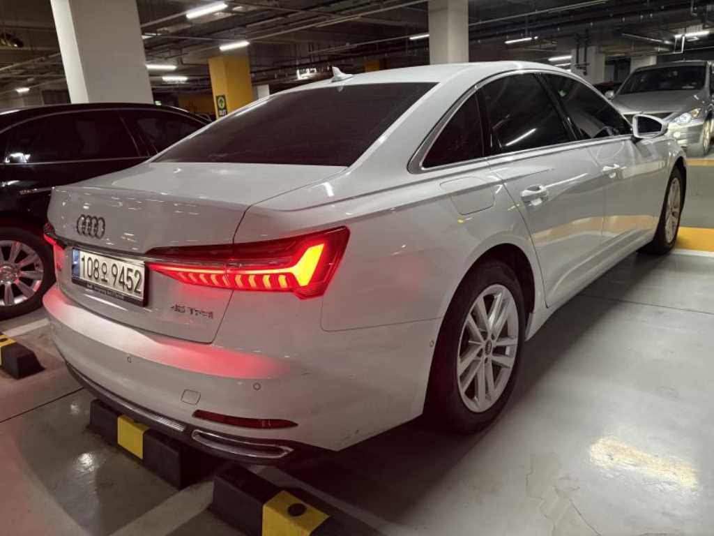 Audi A6 - Vista 6
