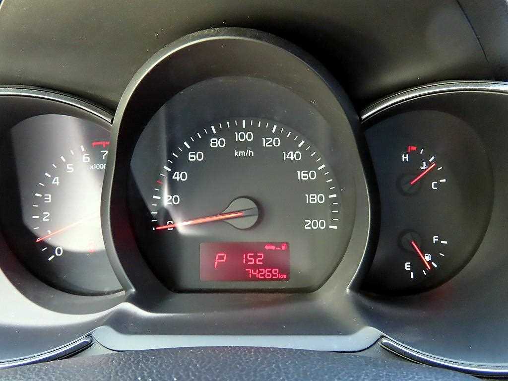 KIA Morning - Vista 9