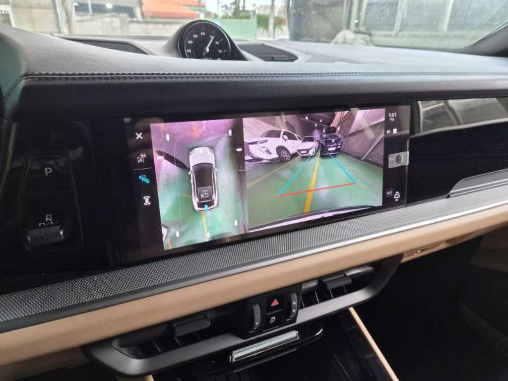 Porsche Cayenne - Vista 10