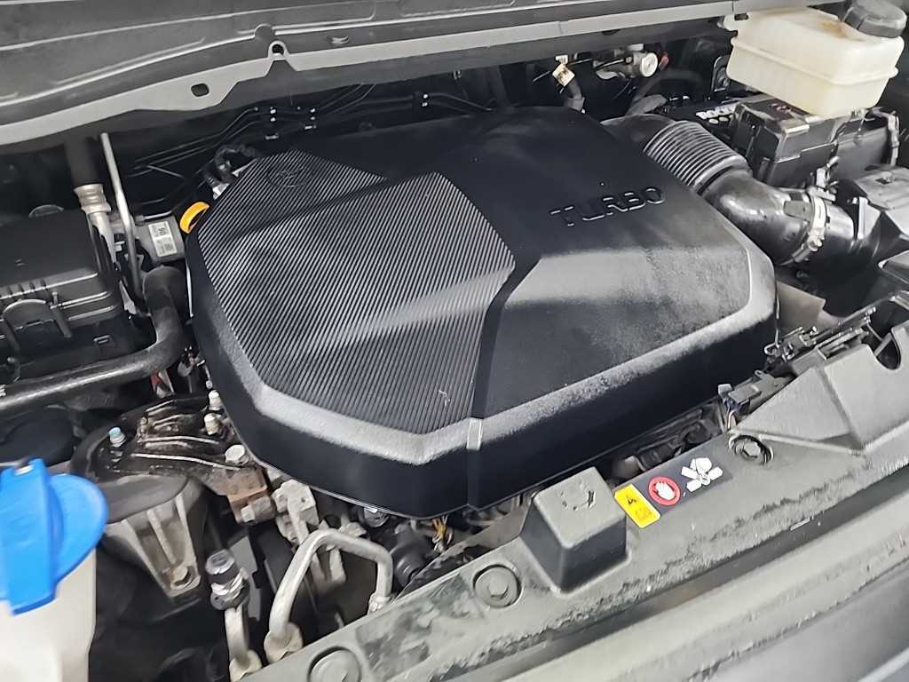 HYUNDAI Staria - Vista 5