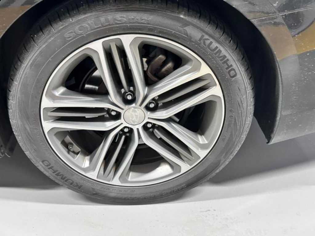 HYUNDAI Grandeur - Vista 6