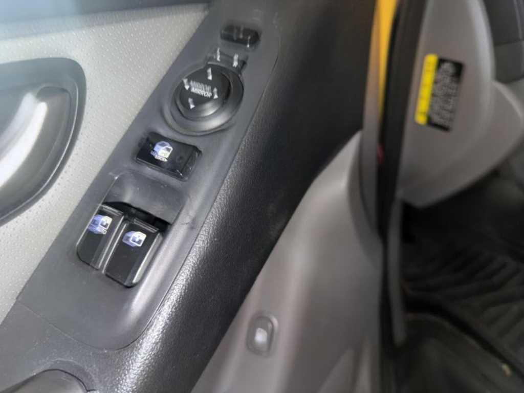 HYUNDAI Starex - Vista 12