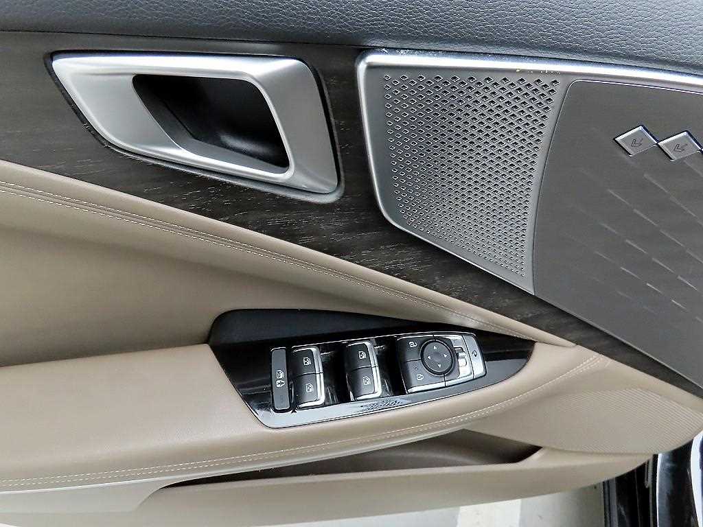 KIA K8 - Vista 11