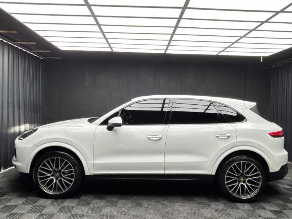 Porsche Cayenne - Vista 2