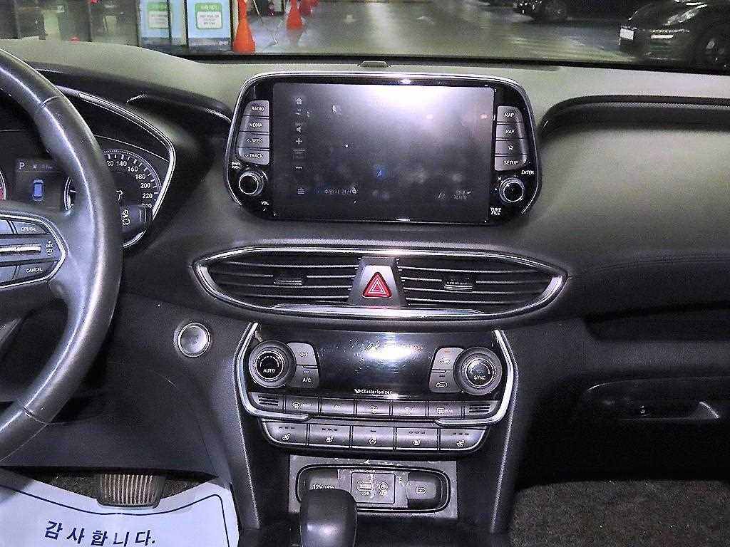 HYUNDAI Santa Fe - Vista 11