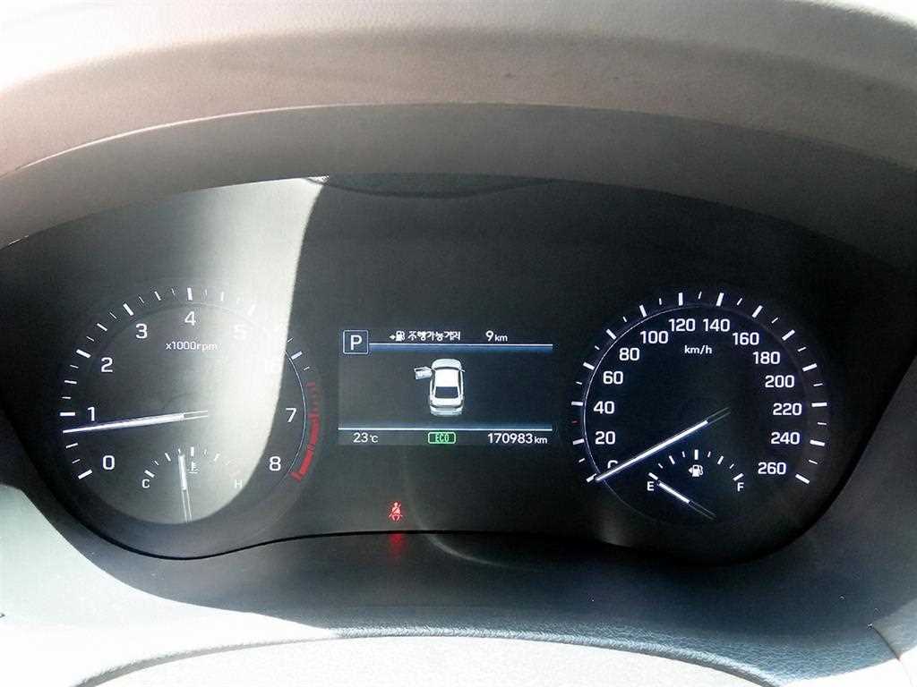 Genesis G80 2018 Gris - Importación desde Corea - HF Imports Iquique - Foto 20