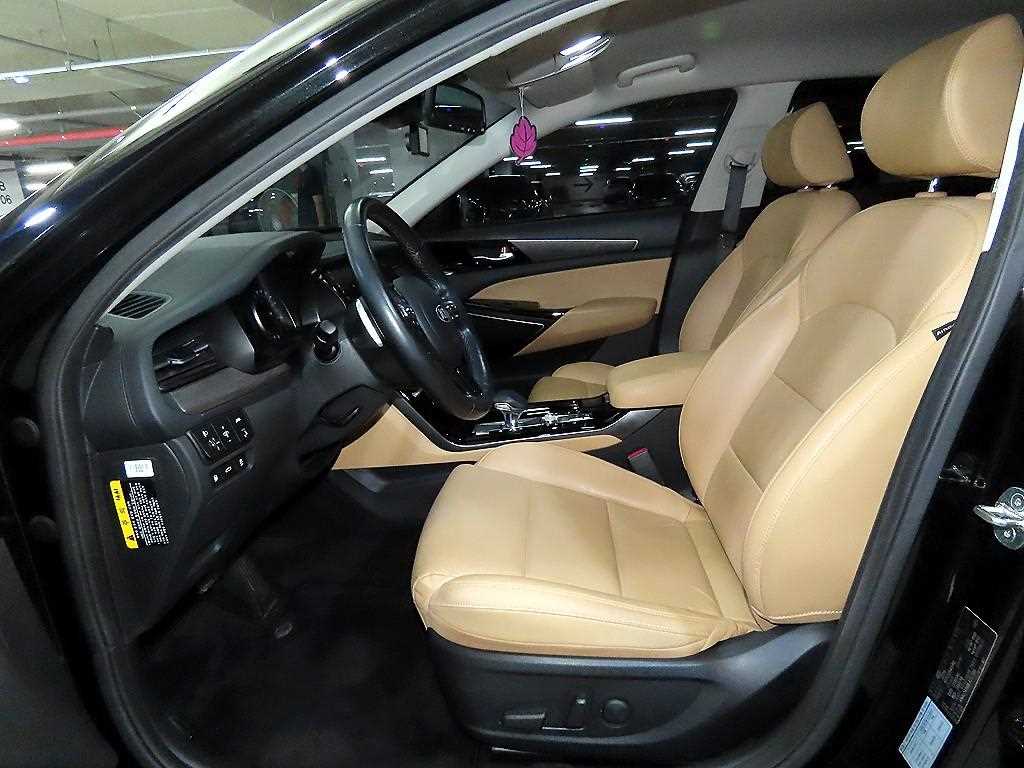 KIA K7 - Vista 6