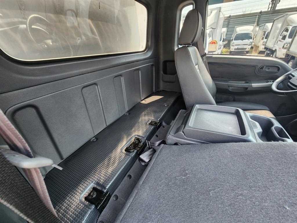 Small Truck Normal Box(High Deck) 2024 Blanco - Importación desde Corea - HF Imports Iquique - Foto 18