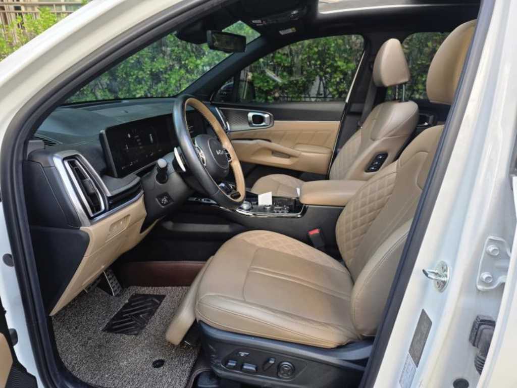 KIA Sorento - Vista 4