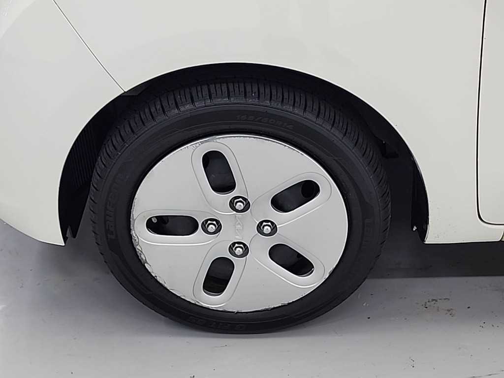 KIA Ray 2022 Blanco - Importación desde Corea - HF Imports Iquique - Foto 18