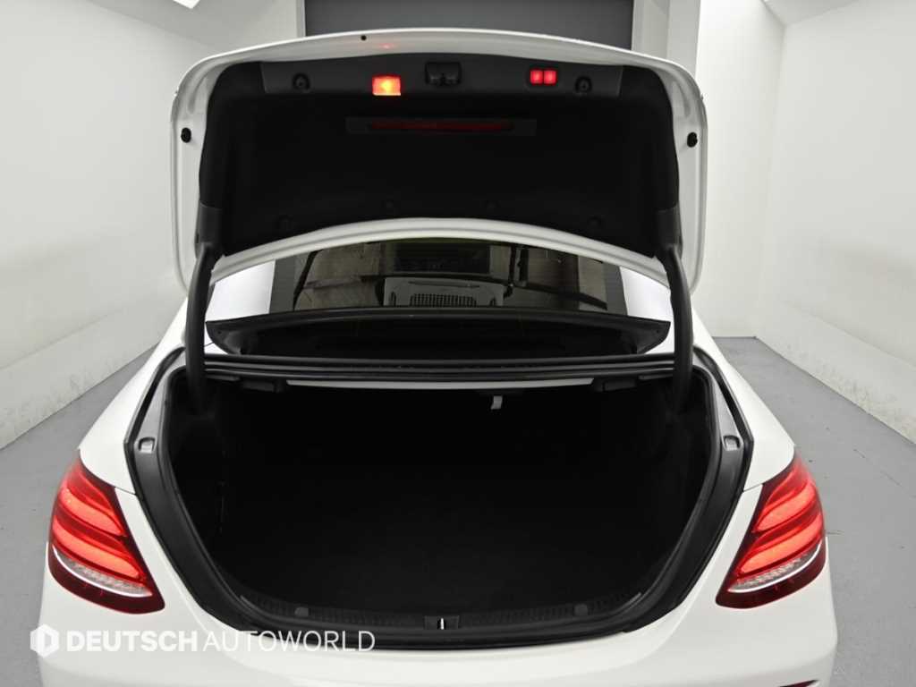 Mercedes Benz E class 2017 Blanco - Importación desde Corea - HF Imports Iquique - Foto 19